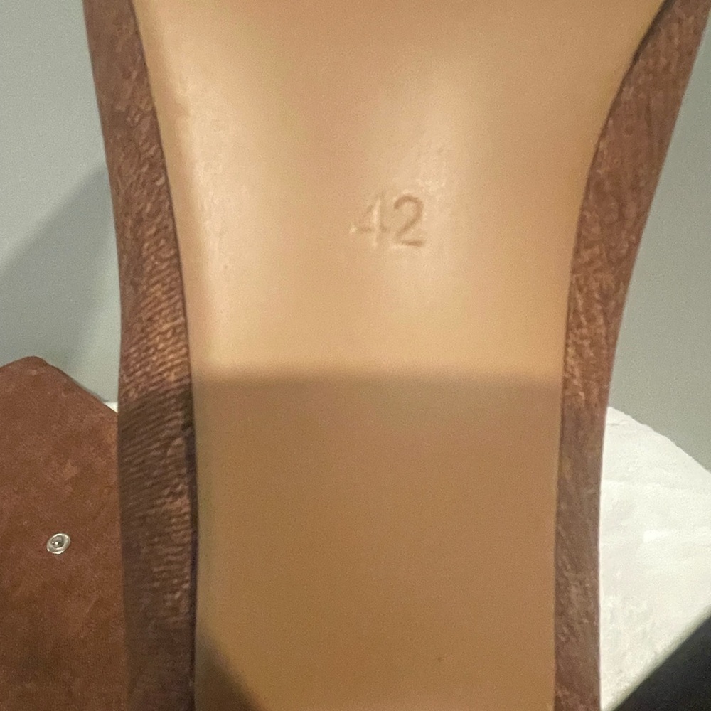 NWOT brown boots size 42 with silver studs see pictures for measurements - Picture 5 of 8